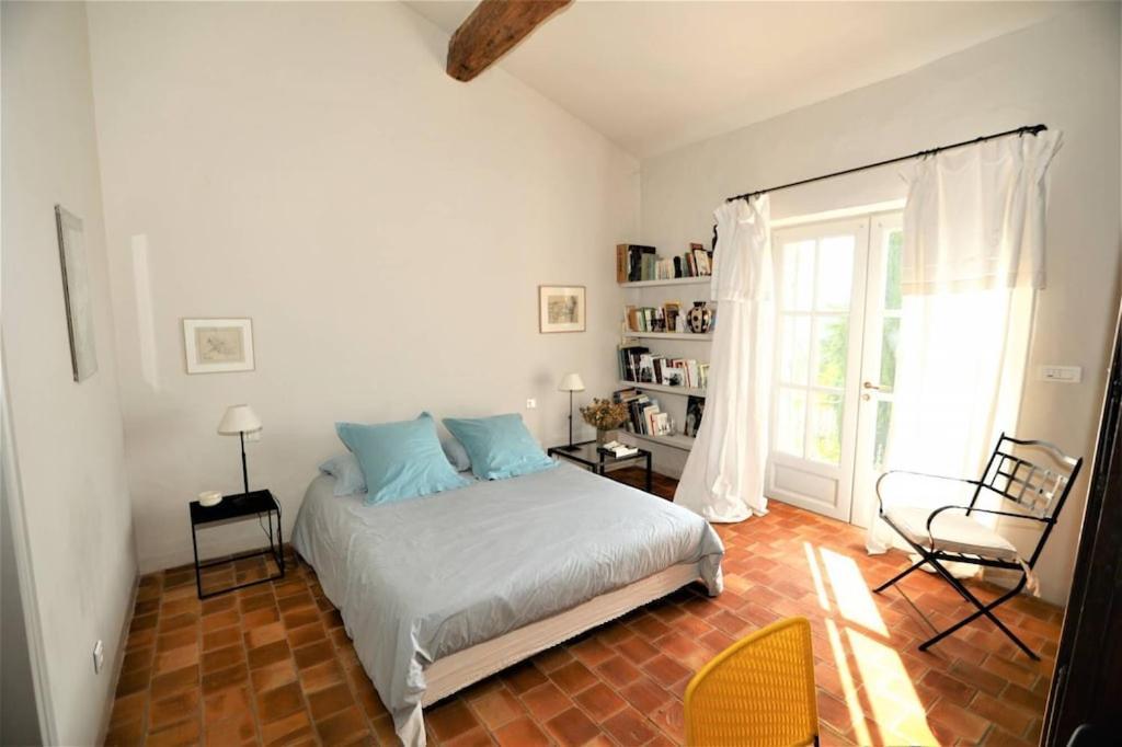 In Gordes, Facing The Entire Luberon Park A Beautiful 5 Bedrooms House ภายนอก รูปภาพ
