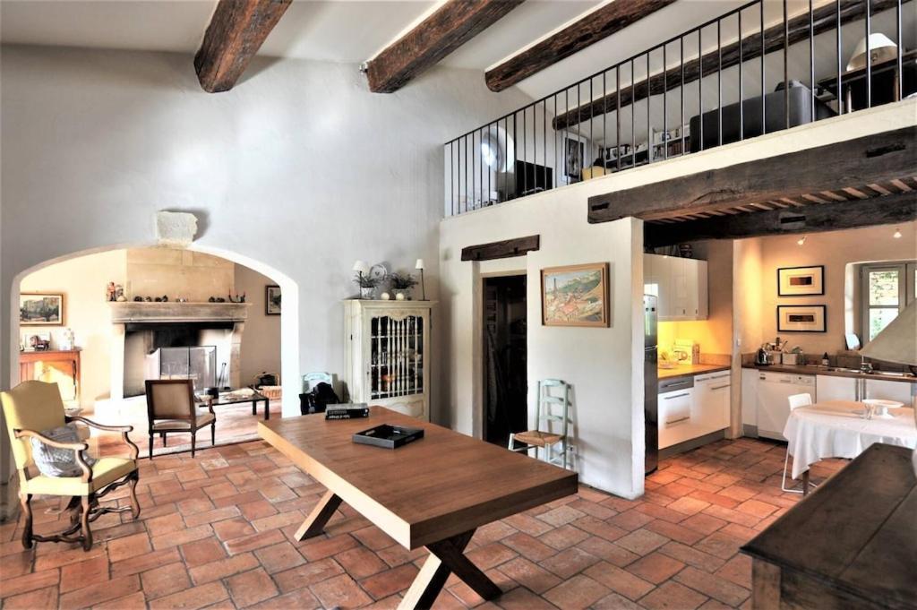 In Gordes, Facing The Entire Luberon Park A Beautiful 5 Bedrooms House ภายนอก รูปภาพ